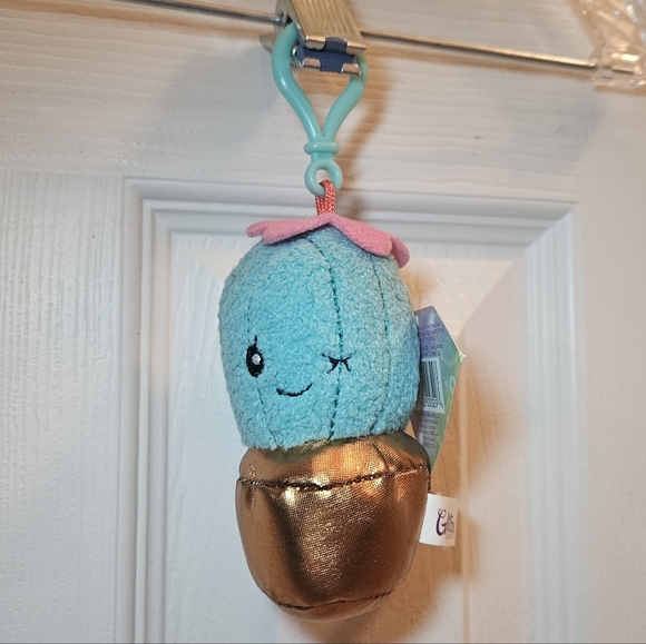 Glitzy Plush Backpack, Bag Charm - Tucan & Cactus NWT - Picture 5 of 7